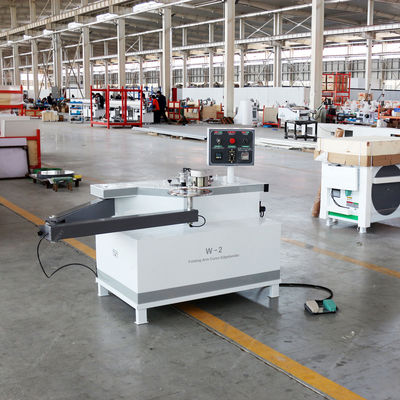 100,8 m/min Panel-Zuführgeschwindigkeit Mini-Faltarm-Kantenbandmaschine für MDF-PVC-Panel