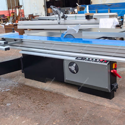 Home Holzbearbeitung Automatische Schiebetäfel mit 3200 mm Schiebetisch und Holzheber