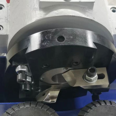4000r/min Spindelgeschwindigkeit Schaufelgriff Kleine runde Stange Maschine mit automatischer Zufuhr