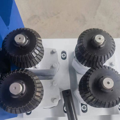 4000r/min Spindelgeschwindigkeit Schaufelgriff Kleine runde Stange Maschine mit automatischer Zufuhr