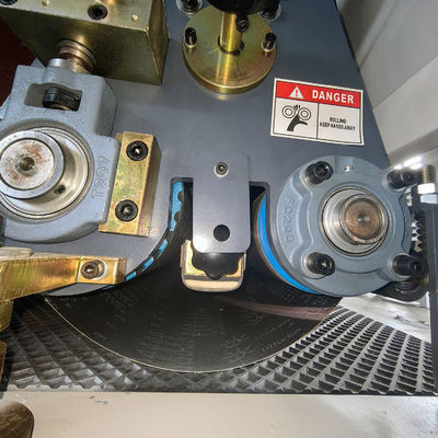 B-R-RP1300 Schwerlastmaschine zur Schleifmaschine für Schranktürmöbel