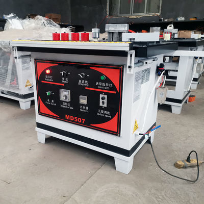 PVC-Kantenbandmaschine zur Möbelherstellung 2 kW Leistung und 1600 W Heizleistung