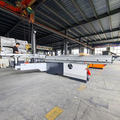 Präzisionsplatten Schiebetisch Schnittsäge zur industriellen Holzbearbeitung 45 90 Grad