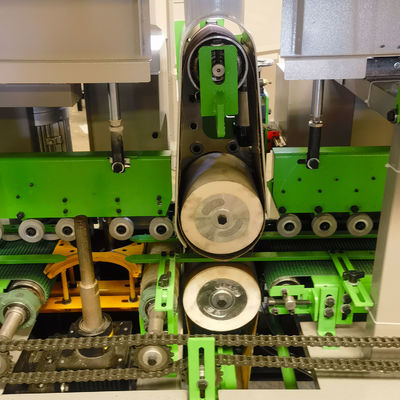 Massivholzmöbel polieren mit der Vierseitigen Schleifmaschine PMS8130