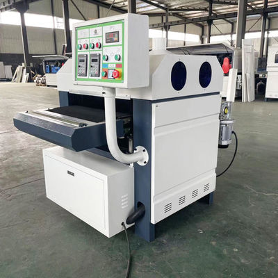 5.5kW Leistung Holzbearbeitung 1000mm Automatische Breitband Holzbürste Sandmaschine für den Boden