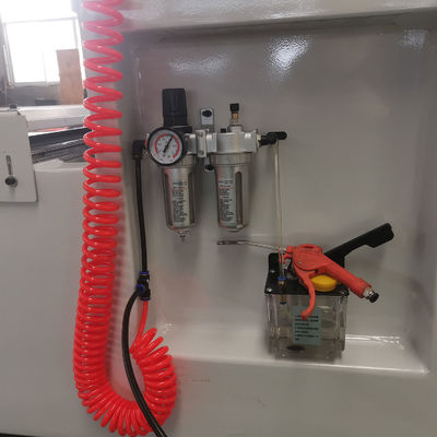 Herstellungsbetrieb Hochpräzisions-automatische Seitenloch-CNC-Holzkantenbohrmaschine
