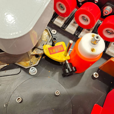PD02 Vollautomatische Klebe-Kantenmaschine für Sperrholz aus PVC Gesamtleistung 4kw