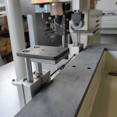 CNC-Türschlossbohrmaschine für Holztür PMD2800