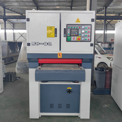 vollautomatische Schwerschleifmaschine 630 zur Holzplanung und Oberflächenbearbeitung