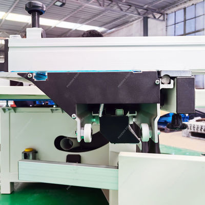3200*425mm Schiebetisch Länge * Breite F45N Holzbearbeitung CNC Präzisionssäge 45 Grad