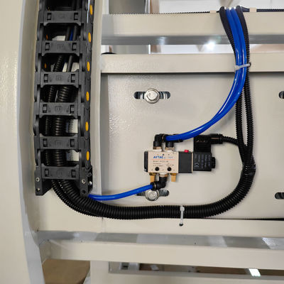 Vollautomatische Sperrholzumschlagmaschine für die Produktion von Automatischen Panelmöbeln