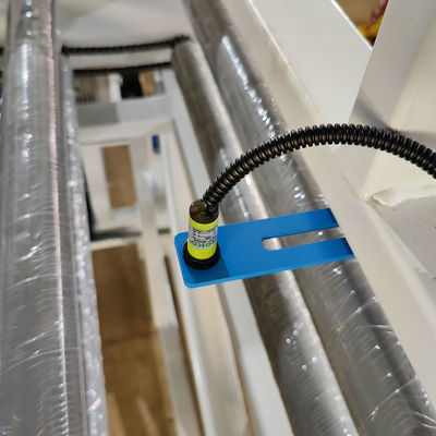 Vollautomatische Sperrholzumschlagmaschine für die Produktion von Automatischen Panelmöbeln