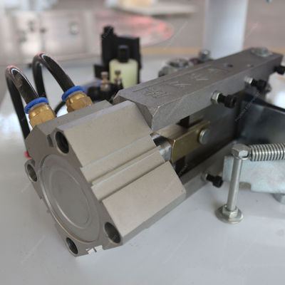 Anpassungsfähige Belastungsanlage Klapparm Randbandmaschine perfekt für die MDF-Produktion