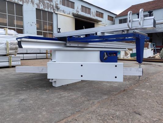 Automatische Präzisionsschiebetischsäge für das Schneiden von Sperrholz