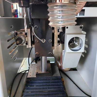 Höchstgröße der Fräskante 130 mm CNC-Türverschluss-Loch-Holzschleifmaschine PMD2800