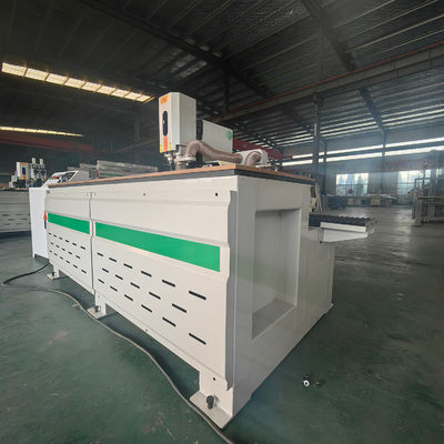 Holztürlochbohrmaschine Vollautomatische CNC-Schließmaschine