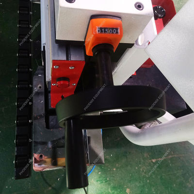 Automatische Möbelrandbandmaschine für die industrielle Herstellung von Kunstplatten