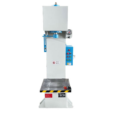Kleine Brechmaschine mit 25 MPa Max. Hydraulischem Druck und 200 mm Kehltiefe