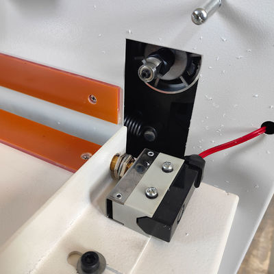 PF30 Eckrunden Trimming-Maschine für MDF-Platten Banding bei 220V/50HZ Spannung
