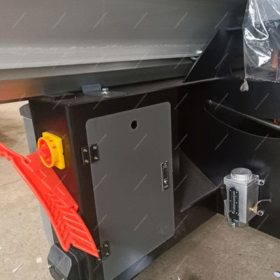 MJ3200 Holz-Industrie-Siegbestell-Schiebetischsäge zum Schneiden von Holz Sperrholz MDF-Material
