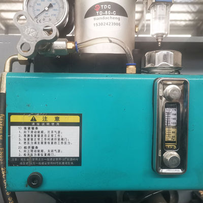 Leistungsstarke 21,12kw Horizontales Stil Industrielle 650mm Holz Schneidband schnell sahen Maschine