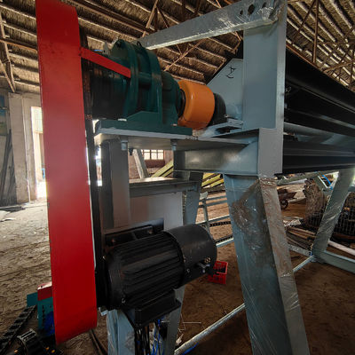 Holzklemm-Träger-Kompositor mit maximaler Arbeitsgröße 2500*1250mm und 2,2kw Motorleistung
