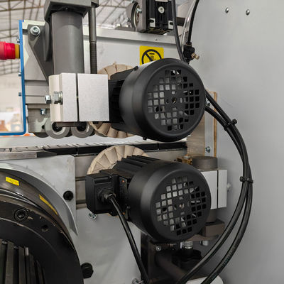 12kW Leistung Holzbearbeitungsmaschine Rand Banding und Trimming mit Auto Kleben und Reinigung