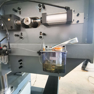650 mm Breite Schwerlast Horizontale Bandsäge Maschine mit 18,5kw Säge Rad Motor Leistung