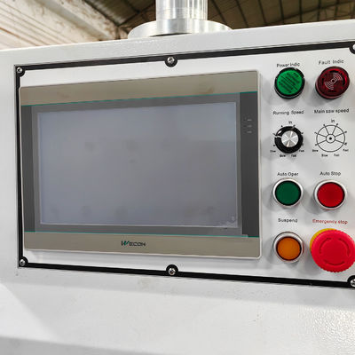 2700 mm Länge Multifunktions-Holzschneidegießsäge für automatische CNC-Computerplatte