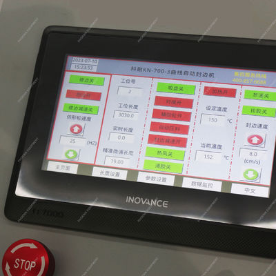 Vollautomatische Bandmaschine mit 12 m/min Geschwindigkeit und flexiblem Klapparm