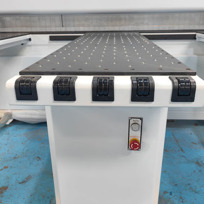Hochgeschwindigkeitsstrahlsäge CNC-Holzbearbeitungstisch MJ6228B mit 4800 Rpm Hauptsägewellengeschwindigkeit