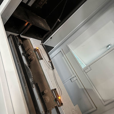 Hochgeschwindigkeitsstrahlsäge CNC-Holzbearbeitungstisch MJ6228B mit 4800 Rpm Hauptsägewellengeschwindigkeit