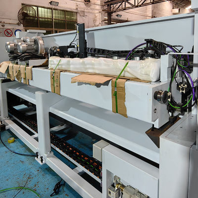 Weiterentwickelte automatische Holzverarbeitungs Säge zum Möbelschneiden 6300x7500x1900mm
