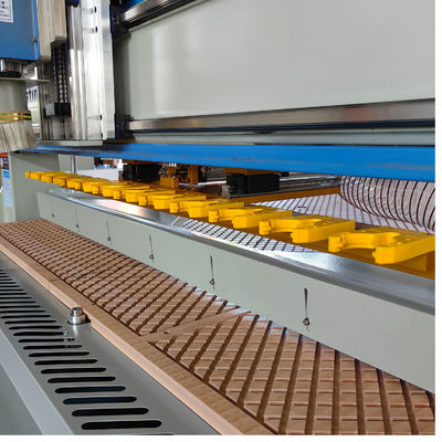 PK2040 ATC-Geschwindigkeit Werkzeugwechsel CNC-Router-Maschine für die Gravierung von Möbeln im ganzen Haus