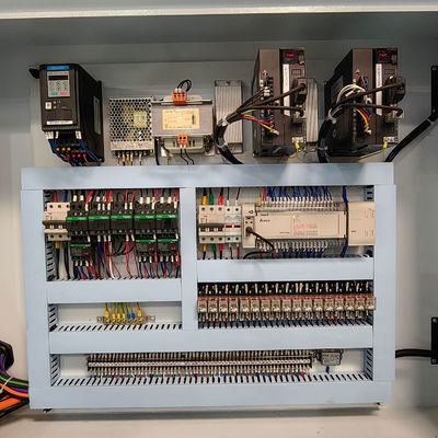 Leistungsstarke 30,5 kW Computerplattensäge mit hoher Geschwindigkeit und intelligenten Schneidfähigkeiten