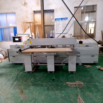 Panel Säge Möbel CNC Vollautomatische Holzbearbeitung Lösung für Holzbearbeitung Horizontal