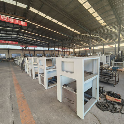 Doppelseitige Holzplattenmaschine mit 630 mm Plattenwalzdurchmesser und 11kw*2 Leistung