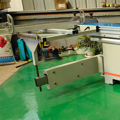 5.5kW Leistung MJ6116 Schiebetisch Panel Säge Maschine für maximale Schneidbreite 1300mm