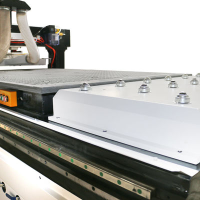 3PH 60Hz PM1325 ATC CNC Holz-Router für MDF-Schneiden Holzmöbel Schranktüren