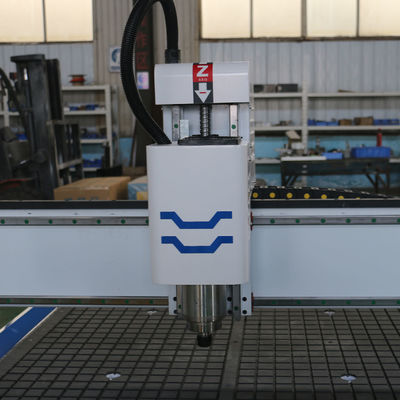 PM1325 CNC-Schnitzmaschine für Holzbearbeitung und Werbung mit 0,02 mm Positionsgenauigkeit