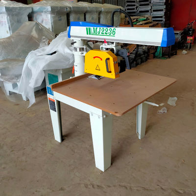 Hand-Zug-Säge Holzbearbeitung Maschinen Mehrwinkel-Roll-Arm Säge Schnittgröße 640*110mm