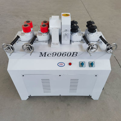 Elektrische Runde Holzbarmaschine zur Bearbeitung von Mop-Stäben Größe 1160*650*1090mm