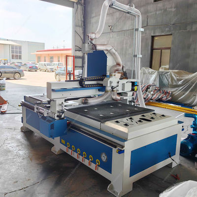 Vielseitige 3-Achsen-CNC-Gravur- und Fräsmaschine mit Taiwan Hiwin Square Guide Rail