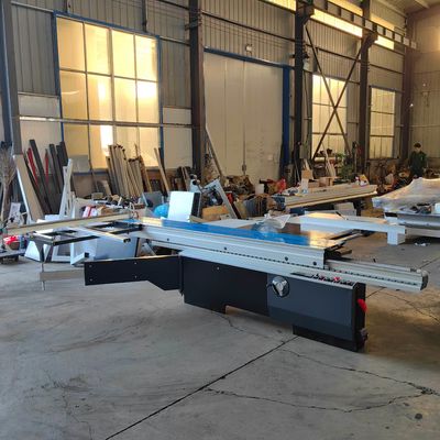Holzbearbeitung Schiebetisch Säge Max Schneidbreite 1300mm Max. Länge des Werkstücks 3200mm