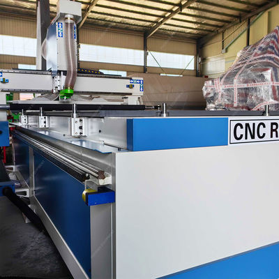 Mehrzweckmaschine für CNC-Drehmaschinen und Fräsmaschinen 1300 × 2500 Arbeitstischgröße