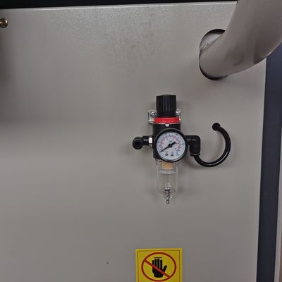 Automatische Schleifmaschine mit Bürsten mit unbegrenzter Breite