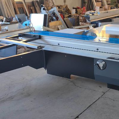 Möbel MJ6132 Sägemaschine mit 45-Grad-Neigungstisch und kreisförmigem Schiebetisch