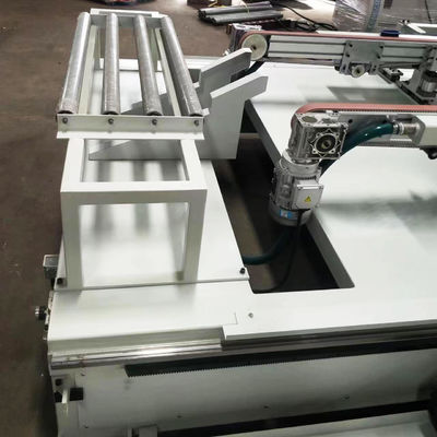 Geschwindigkeit MJ-27308 Holzbearbeitung CNC automatische Holztür Holzplatte Vier Seitenkante Schneide Säge