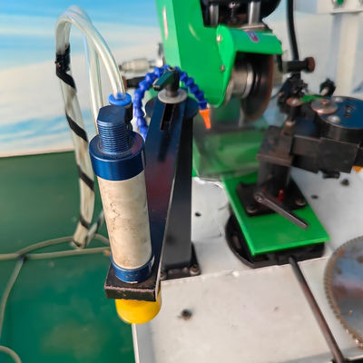 PM870D Schleifmaschine für das universelle Schärfen von Kreissägen