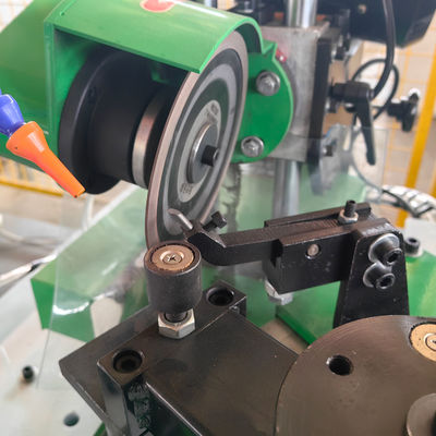 Präzision 6000 r/min CNC Kreislaufsäge-Schärfmaschine mit 5-45mm Zahnspitch